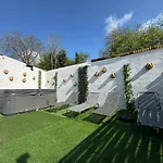 Tatil Evi Baytso